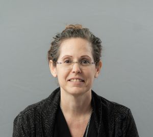Read more about the article Naama Shapira